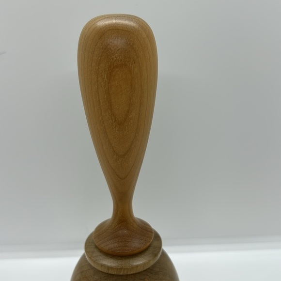 VINTAGE DECORATIVE WOOD BELL WITH CLAPPER LIGHTHOUSE DESIGNED - Picture 4 of 9